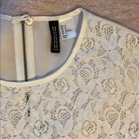 White Floral Lace Blouse - Picture 2 of 3